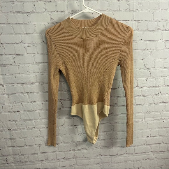 Free People Intimately FP gold shimmer ladies bodysuit size Small glam sexy - Picture 2 of 11